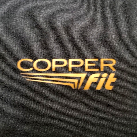 Copper Fit 🖤 Long sleeved Tee. Size Large. - Picture 3 of 5